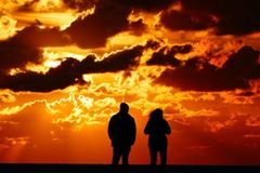 Sonne drau&szlig;en, Sorgen drinnen