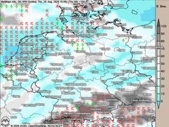 Regen und Gewitter teilen Deutschland
